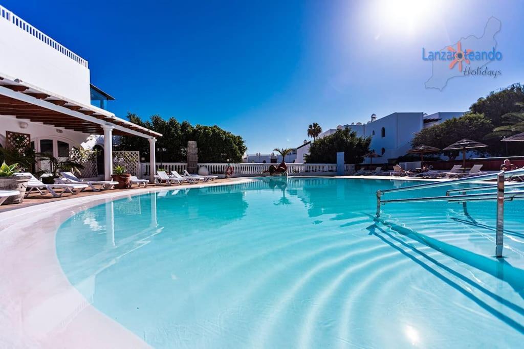 Vivienda Vacacional Papillon Costa Teguise Exterior foto