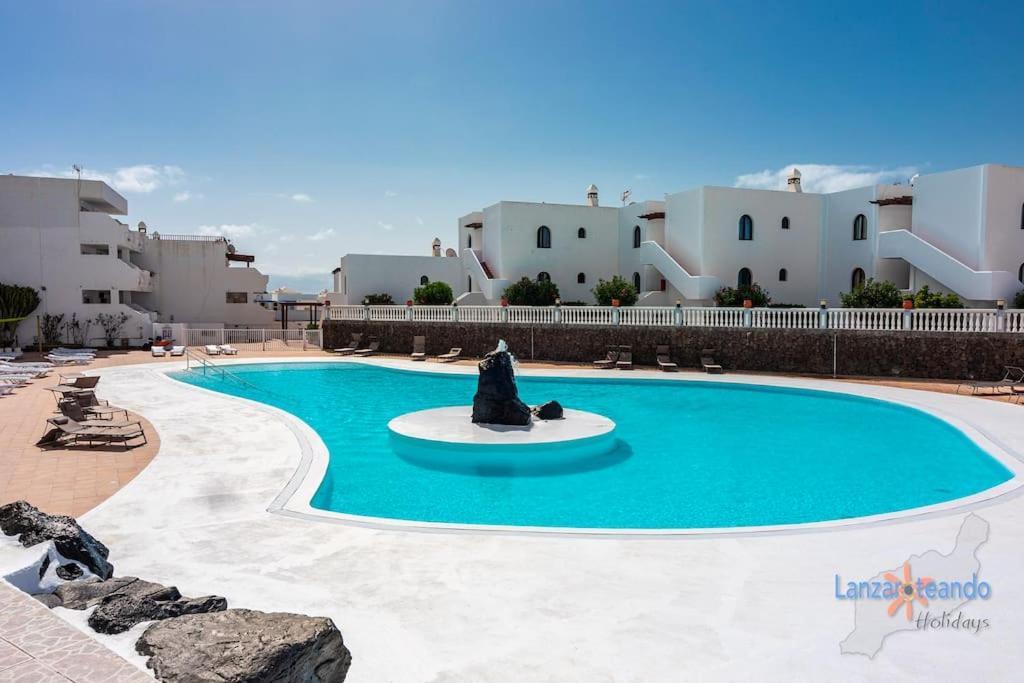 Vivienda Vacacional Papillon Costa Teguise Exterior foto