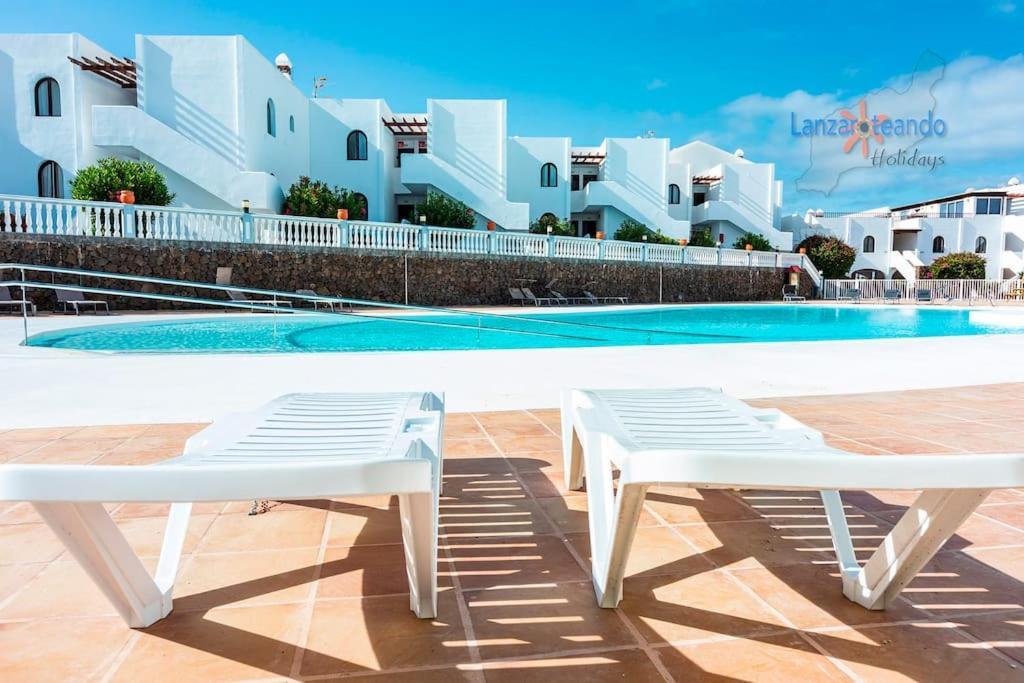 Vivienda Vacacional Papillon Costa Teguise Exterior foto