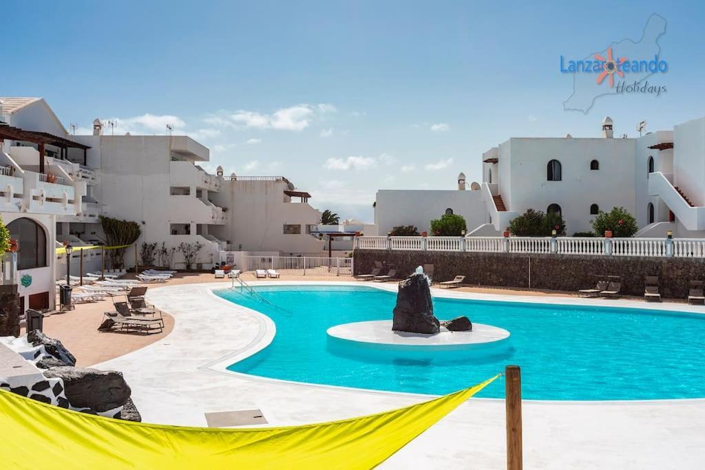 Vivienda Vacacional Papillon Costa Teguise Exterior foto